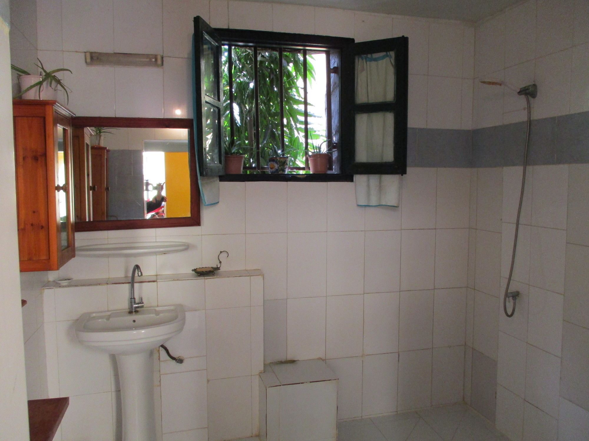Chez Eric Hotell Gorée Exteriör bild